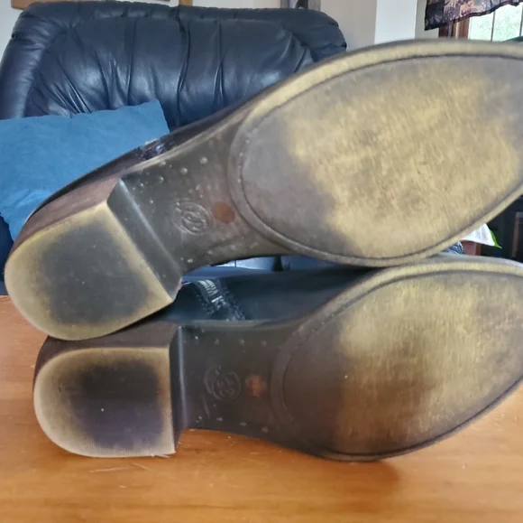 Lucky Brand Leather Ankle Boots Size 10m. - Picture 4 of 7